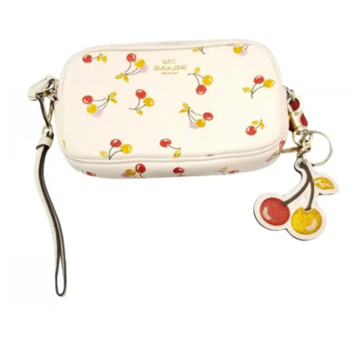 COACH ポーチ チェリー柄 ホワイト Coach White Cherry Print Crossbody/Wristlet With Cherry Charm | eBay