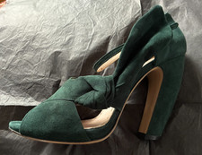 ITALY MIU MIU SUEDE SHOES IN FOREST GREEN CUT OUTS BOW ACCENT CURVY HEEL 38.5 8