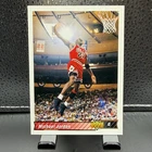 Upper Deck 1992-93 Michael Jordan #23 Chicago Bulls NBA Base Basketball Card