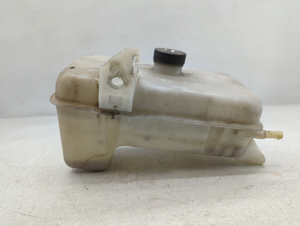 Botella tanque expansión desbordamiento refrigerante radiador Buick Rainier 2004-2007 X8UDD Foto 2 de 4