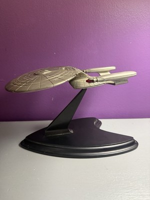 Star Trek USS Enterprise NCC-1701-D Franklin Mint