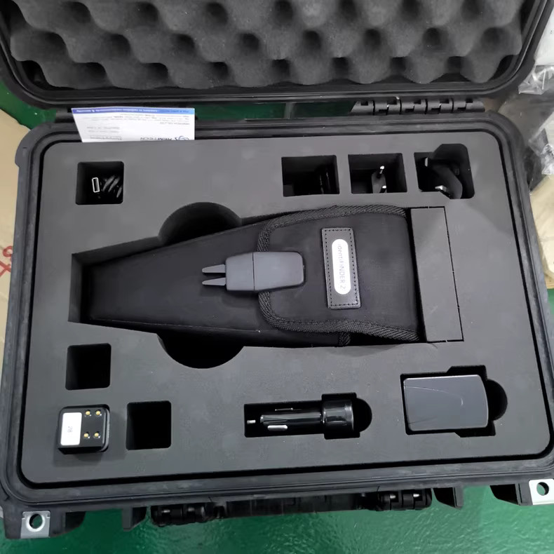 FLIR identiFINDER 2 Radiation Detector / Gamma Spectrometer