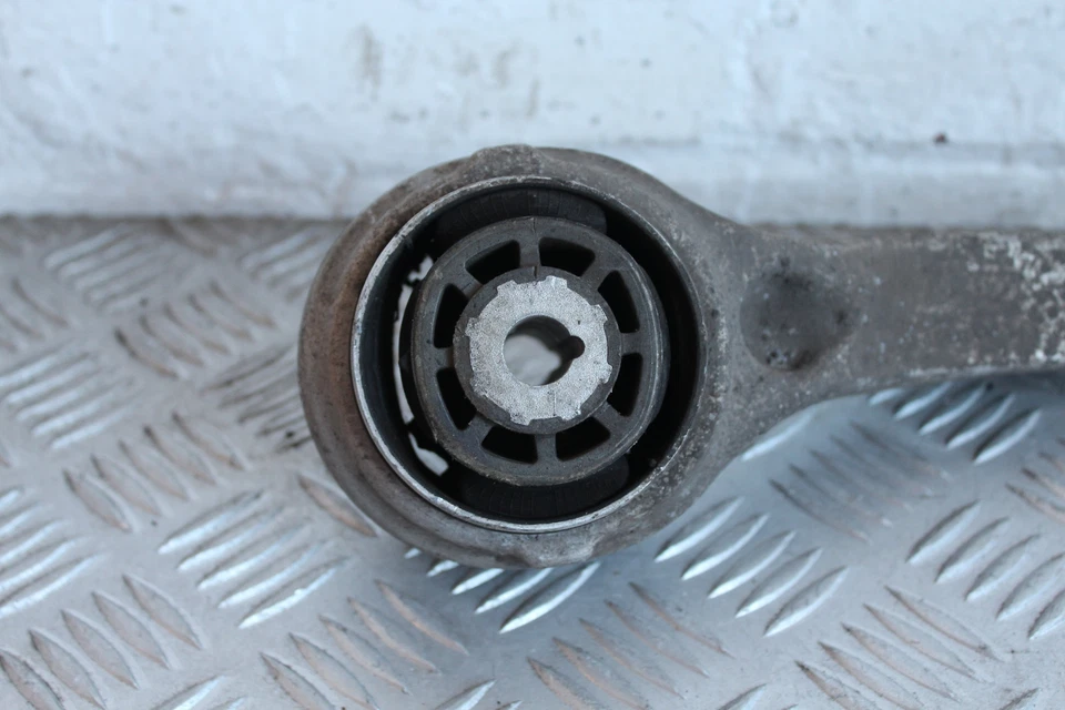 Brazo de control delantero derecho MERCEDES-BENZ CLASE C S205 A205 W205 C220D 20501RE (N179 Foto 3 de 4