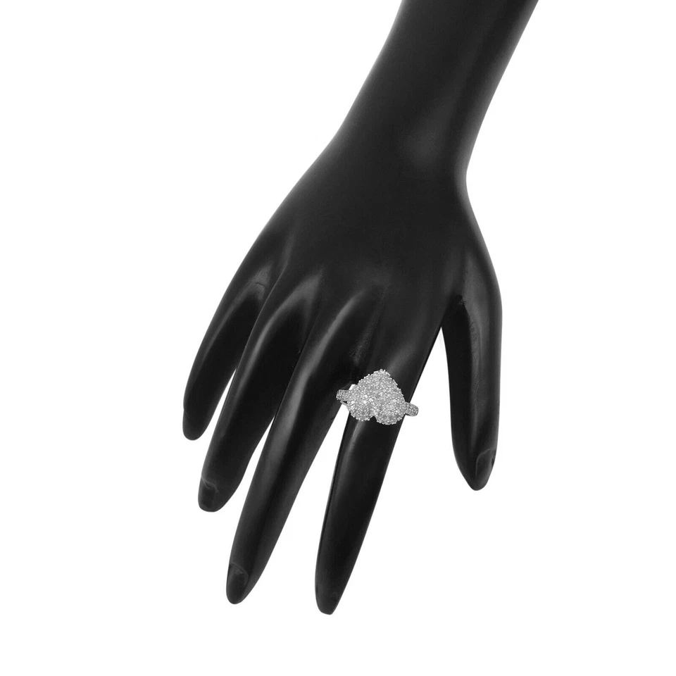 Anillo de promesa de plata de ley con cúpula de corazón de diamante natural blanco corte redondo de 0,77 quilates Foto 4 de 4