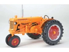 Minneapolis Moline U Tractor w/ Narrow Front 1:16 Scale Model - Spec Cast SCT922