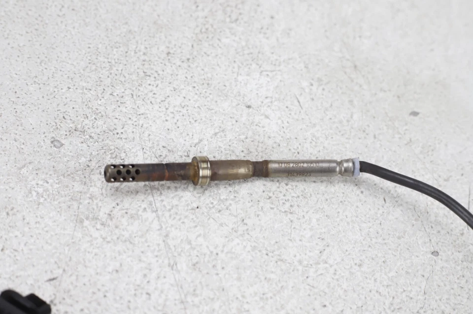 Volvo V40 2.0 Diesel 88 Kw 2016 Échappement Gas Capteur Température 31439823 - Image 4 of 4