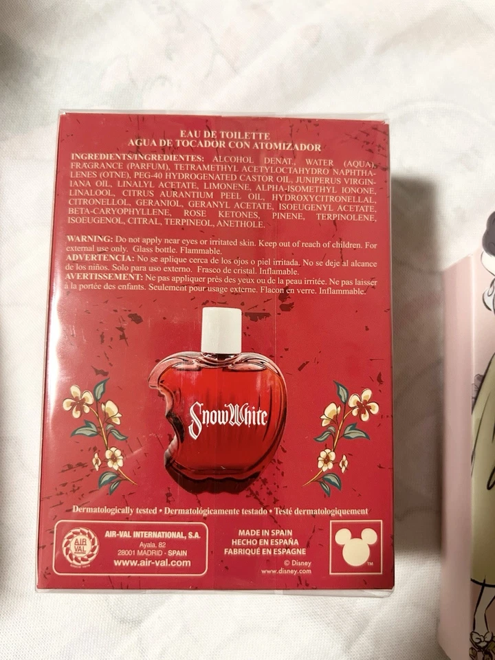 Perfume de manzana venenosa Blancanieves 3,4 oz sellado - Coleccionista Disney + Aceite labial extra Foto 4 de 4
