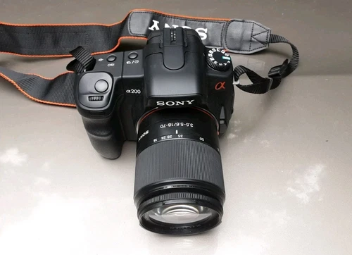 Sony Alpha A200 10.2MP Digital SLR Camera - Black With 18-70mm Lens - Untested