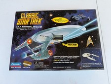 Playmates Classic Star Trek U.S.S. Enterprise NCC-1701 Electronic 1995 Limited