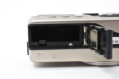 Near MINT++ in Box] Contax TVS Digital 5.0MP Carl Zeiss AF Zoom