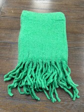 Chunky Green Knit Throw Blanket  Soft Fringe Accent Scarf GRN-27