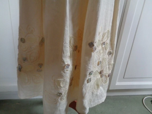 LAURA ASHLEY CREAM PURE LINEN SKIRT WITH MOTHER OF PEARL DETAIL -- SIZE UK 12
