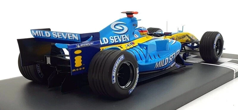 Fernando Alonso 2005 RENAULT R25 Brazil GP World Champion 1:18 By Minichamps - Image 3 of 4