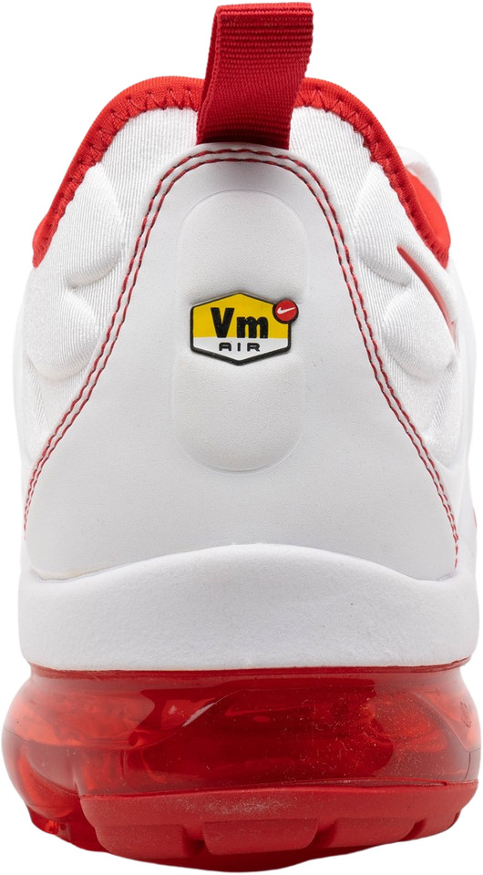 air vapormax plus red and white