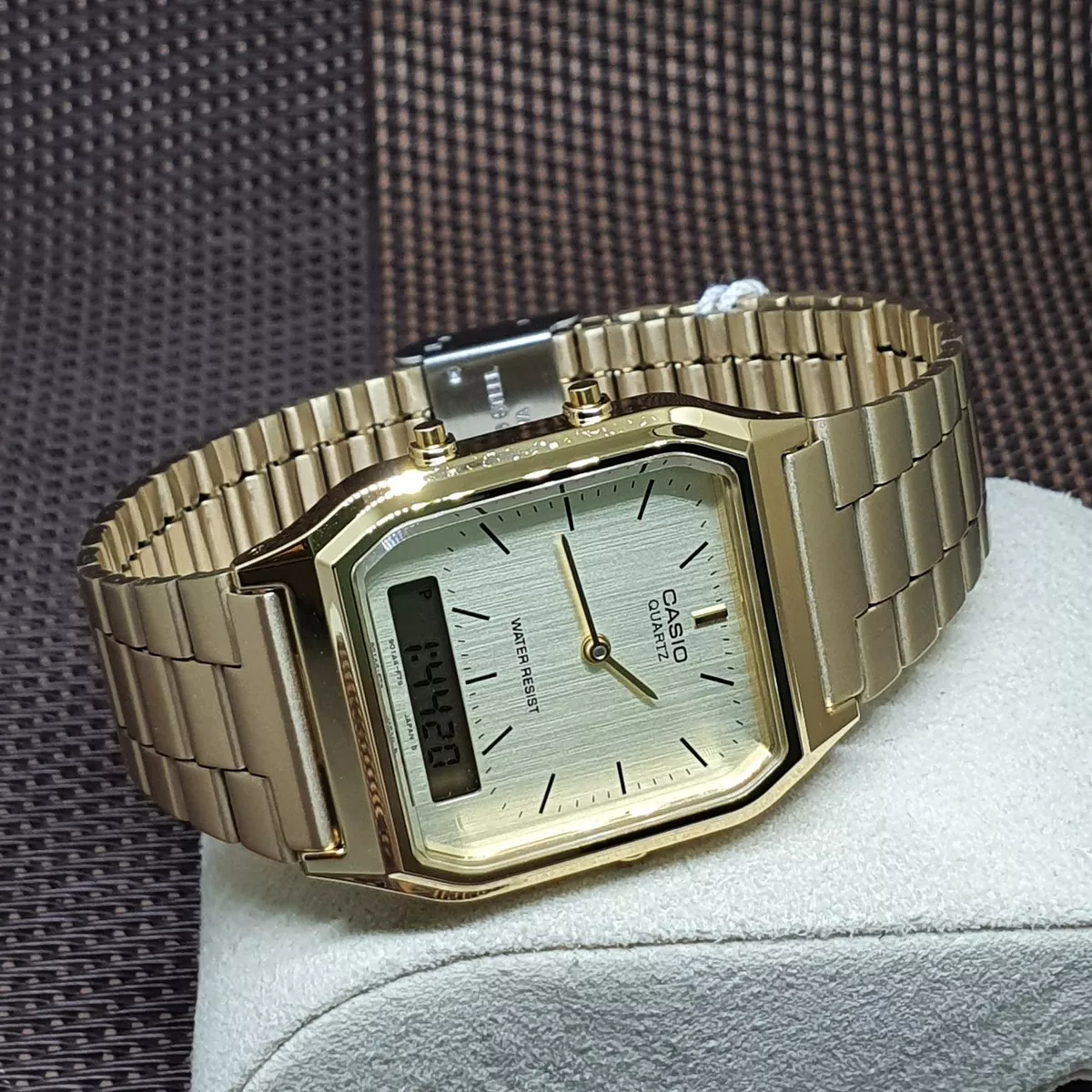 Casio Watch Vintage Retro Dual Time Gold AQ-230GA-9DMQ – Watches & Crystals