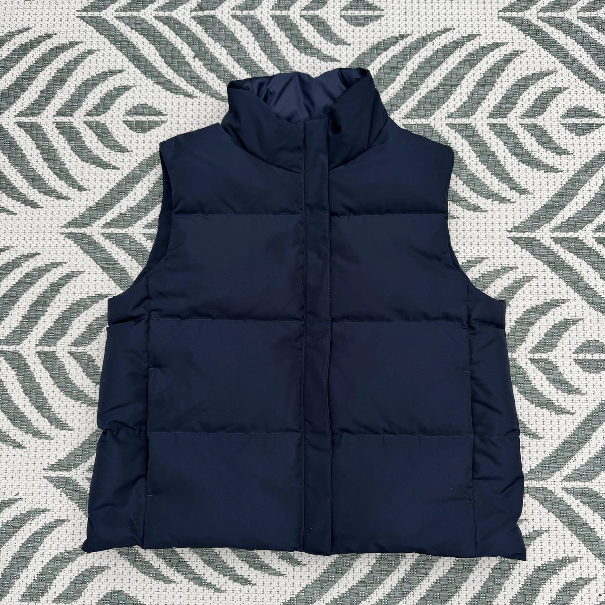 Theory Vest Coats, Jackets & Vests Polyester Outer Shell for Women