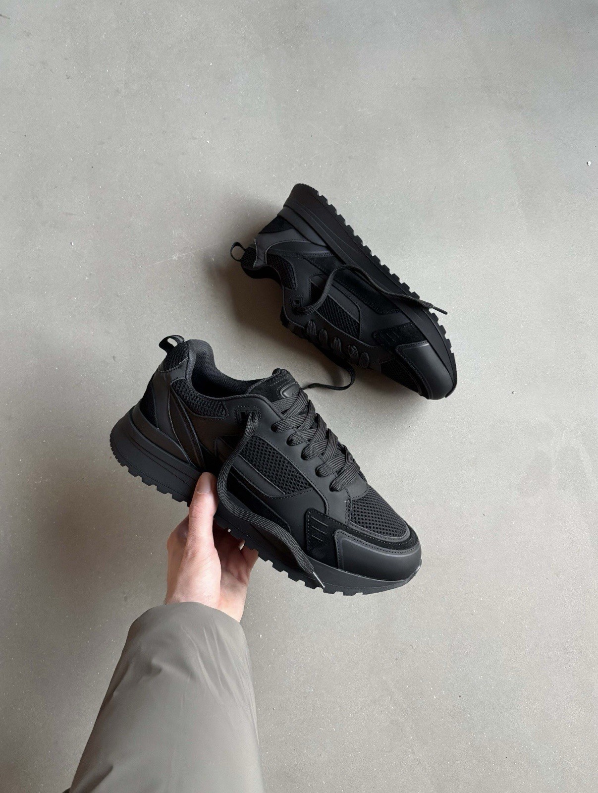 Arne Technical Racer Triple Black UK Size 12 image 5