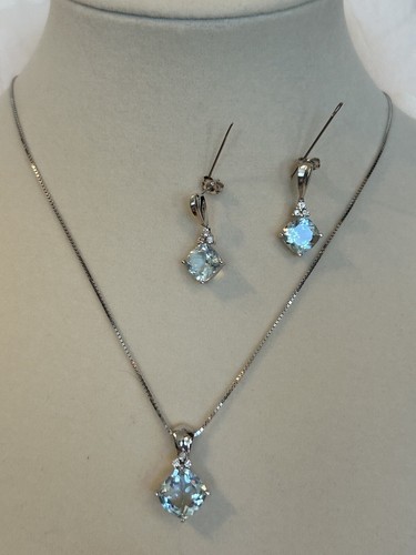 14k WHITE GOLD GENUINE AQUAMARINE and DIAMONDS EARRINGS, PENDANT & CHAIN SET - Picture 11 of 12