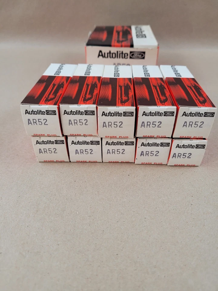 КОРОБКА ИЗ 10 НОВЫХ ИЗ СТАРЫХ ЗАПАСОВ РЕЗИСТОРНЫХ СВЕЧЕЙ ЗАЖИГАНИЯ FORD AUTOLITE AR52 FORD LLINCOLN MERMERCURY - Изображение 3 из 4