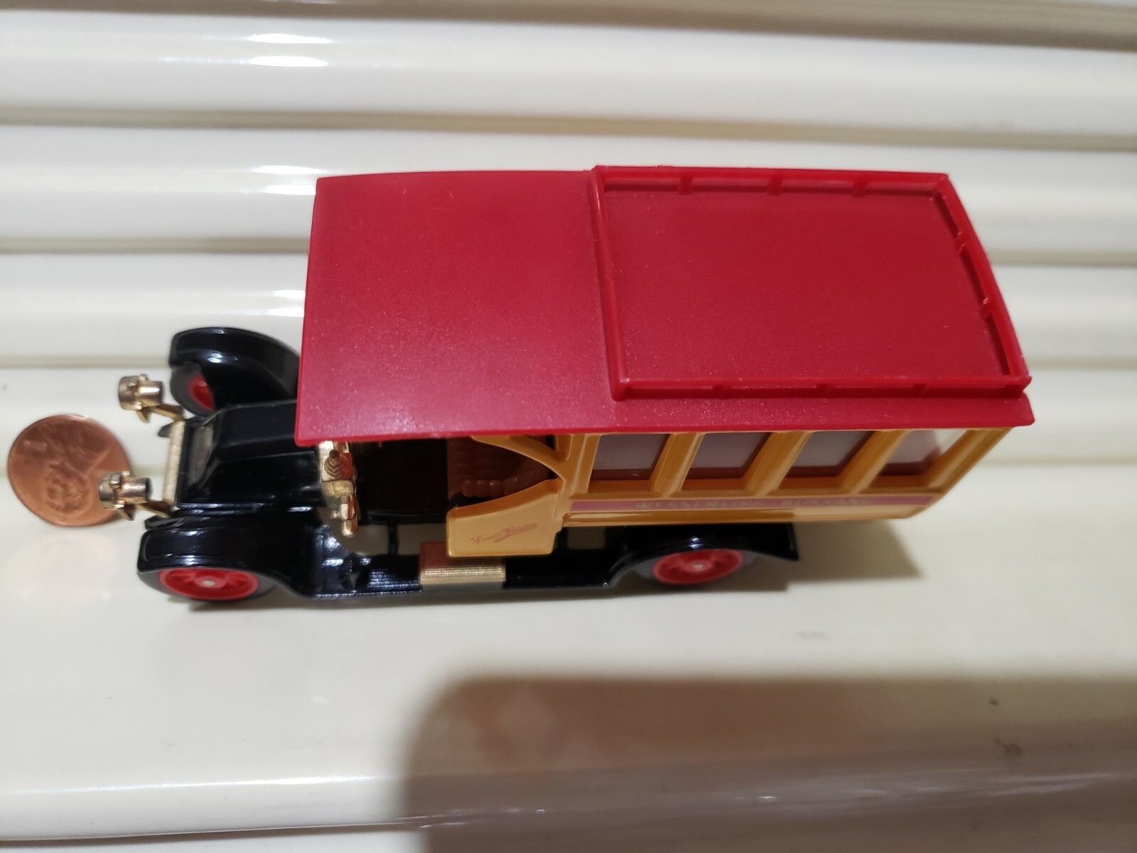 Picture 4 of 12
