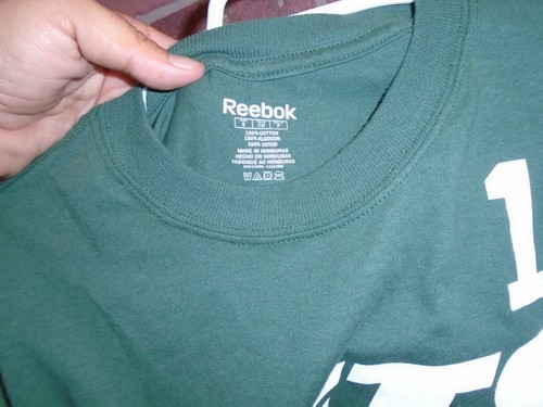 NEW YORK JETS PLAXICO BURRESS JERSEY TSHIRT ADULT SMALL NEW WITH STICKER - Picture 3 of 3