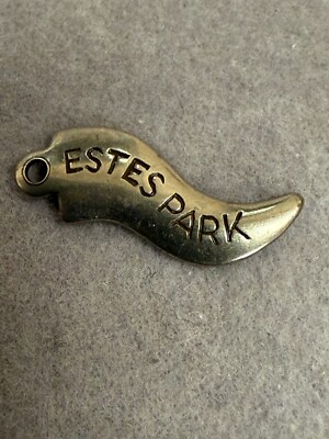 Vintage Estes Park Gold Tone Flag/Banner Beautiful Travel Charm Pendant Gift
