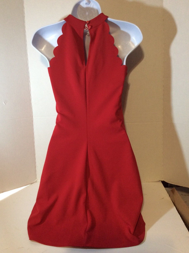BCX Juniors' Size XS, Red Scalloped Scuba Crepe Dress GOOD CONDITION - Picture 6 of 9