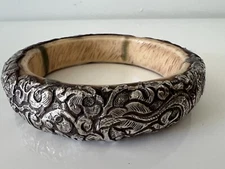 Vintage TIBETAN Repousse Silver Statement Resin Slim Bangle Bracelet