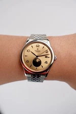 2025 Tudor 1926 Luna Champagne Sun-Brushed Dial Moonphase 39mm M91560-0001 FS