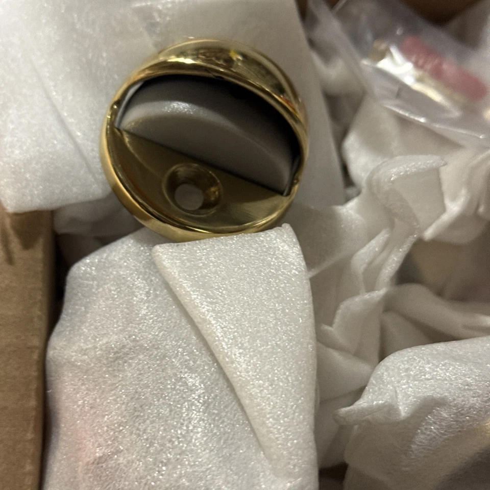 Tope de puerta de cúpula baja Rockwood 440 13 piezas latón brillante 1-1/8" altura con herrajes Foto 2 de 4