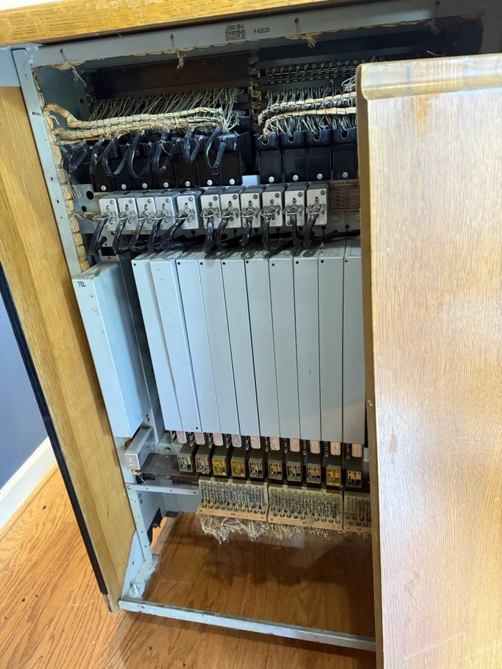 Vintage Bell Western Electric 555 Switchboard With Original Chair - Image 4 of 4