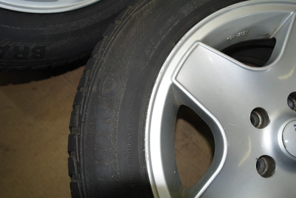 Sommerräder Alufelge Rondell AUdi A4 8D 7x15 ET38 205/60 R1591V Barum - Bild 4 von 4