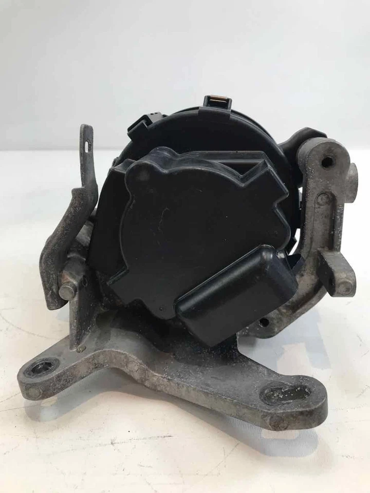 Bomba de inyección de aire secundaria para Subaru Legacy 2007-2012 probada por OEM Foto 3 de 4