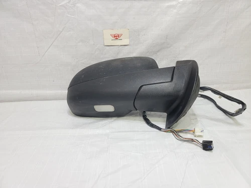 2009-2014 GMC Yukon Door Mirror Right Passenger Side View OEM 20756929