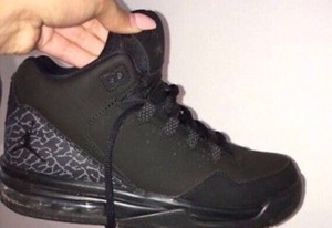 jordan black flights