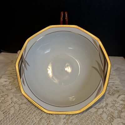 Winterling Marktleuthen Bavaria-9 1/4  Serving Bowl