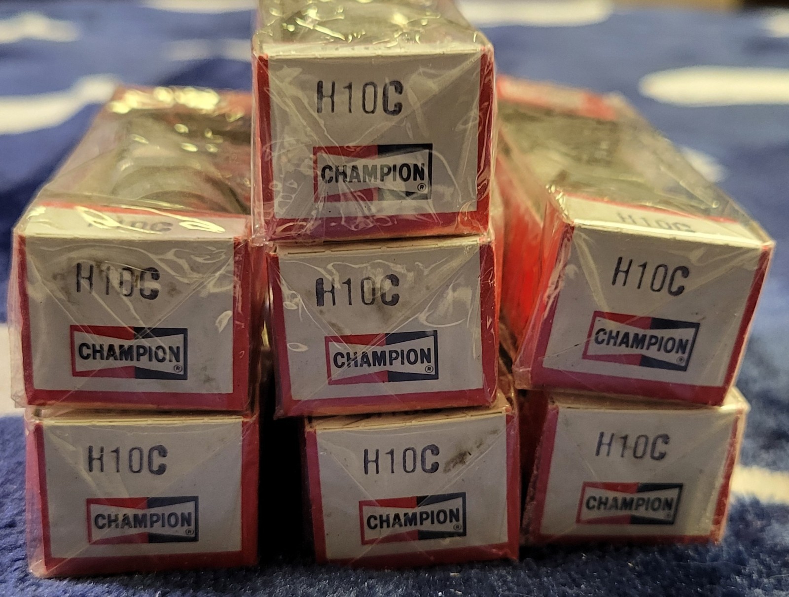 Champion 844 Copper Plus Spark Plug H10C - 7 Pack Small Engine NOS