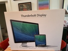 Apple Thunderbolt Display 27 Inch LED Backlit Monitor A1407 Silver MC914LL/B