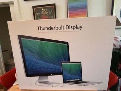 Apple Thunderbolt Display 27 Inch LED Backlit Monitor A1407 Silver MC914LL/B