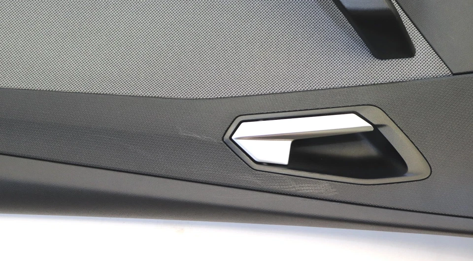 Revestimiento de puerta delantero derecho Seat Leon IV KL Combi 5FA867012BJ UTT Foto 3 de 4