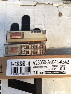 SR4M4012 Safety Relay 8A 12VDC 10 Pins x 1pc SR4M4012 Safety Relay 8A 12VDC 10 Pins x 1pc