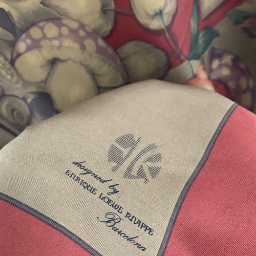 Enrique Loewe Riaparte 100% Silk Scarf 34" Floral Botanical Print- Barcelone#A94 - Picture 2 of 3