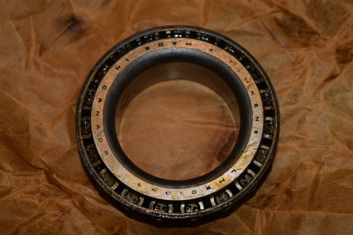 NOS FOMOCO FORD MERCURY DIFFERENTIAL CARRIER CONE BEARING B7A-4221-A - Picture 2 of 6