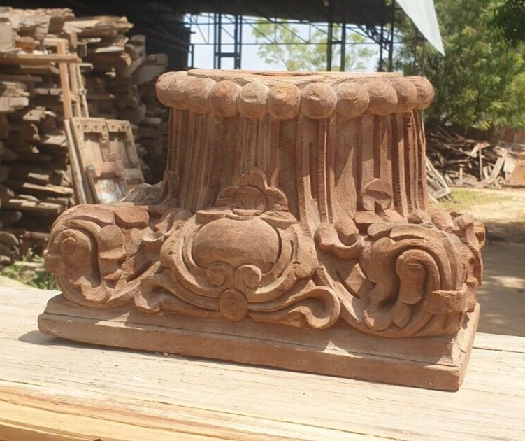 Elegante Base Columna Madera - Soporte Decorativo Alta Calidad para Pilares y Postes Foto 3 de 4