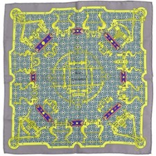 Excellent Condition Hermes Carr 45 MORS et Gourmettes Horse Bit and Chain Silk M