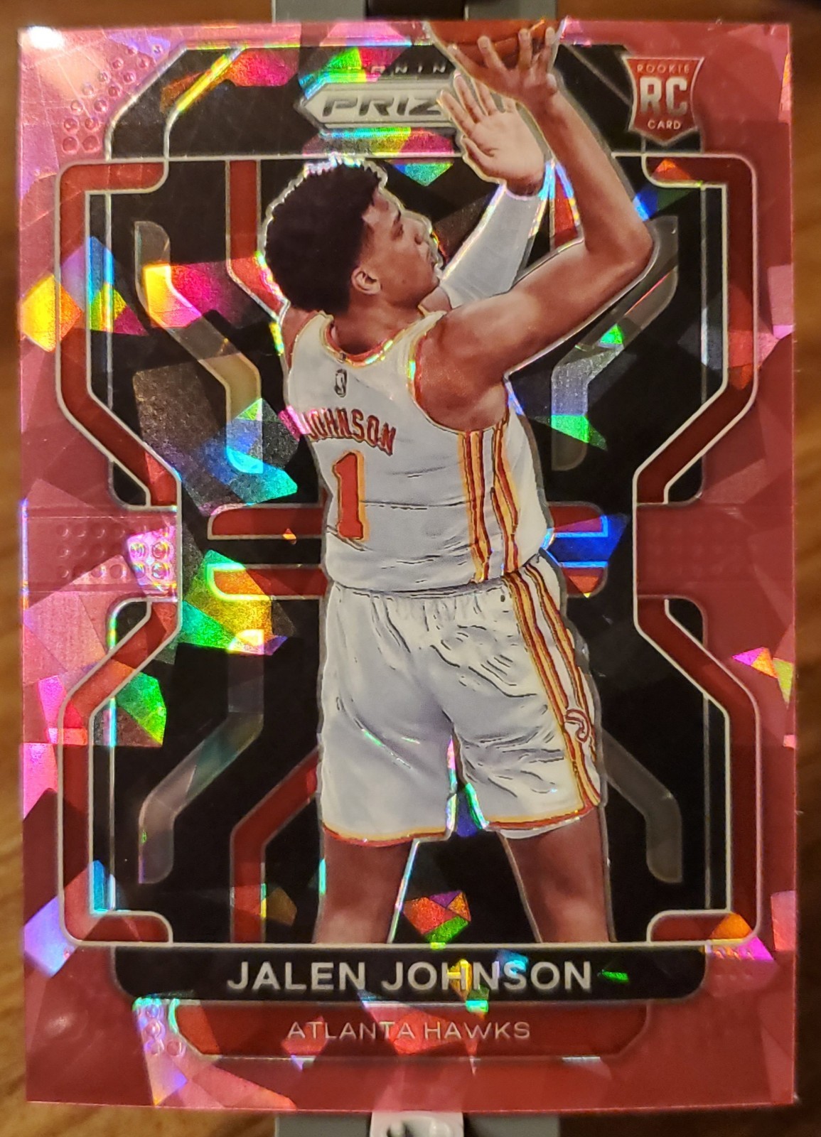 2021-22 Panini Prizm #305 Jalen Johnson Pink Cracked Ice Prizm Hawks Rookie