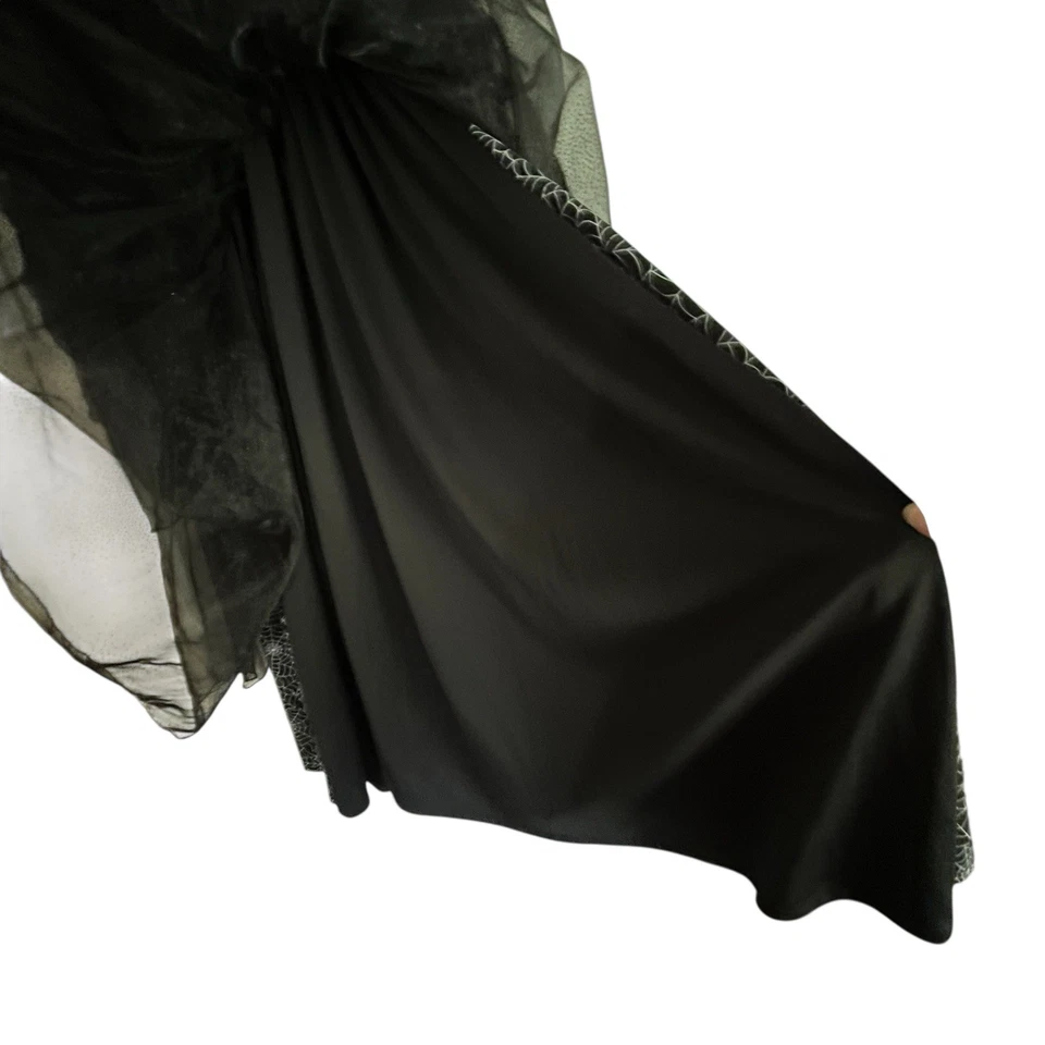 Disfraz juvenil Pottery Barn estampado de tela de araña capa transparente con volantes cuello elástico LEER Foto 4 de 4