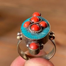 RARE VICTORIAN VINTAGE STERLING SILVER RING ENGRAVED NATURAL TURQUOISE