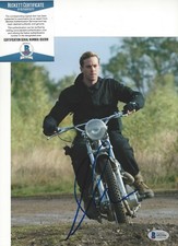 ACTOR ARMIE HAMMER SIGNED THE MAN FROM U.N.C.L.E 8x10 MOVIE PHOTO BECKETT COA