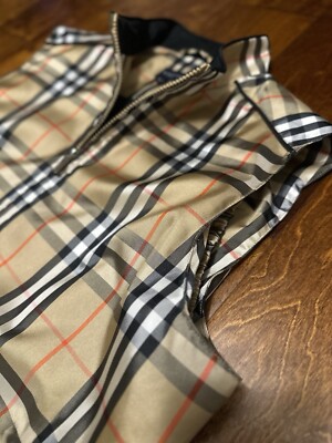 NWOT Burberry Golf Women's Checkered Satin/Mesh Vest Jacket NWOT Burberry Golf Women's Checkered Satin/Mesh Vest Jacket